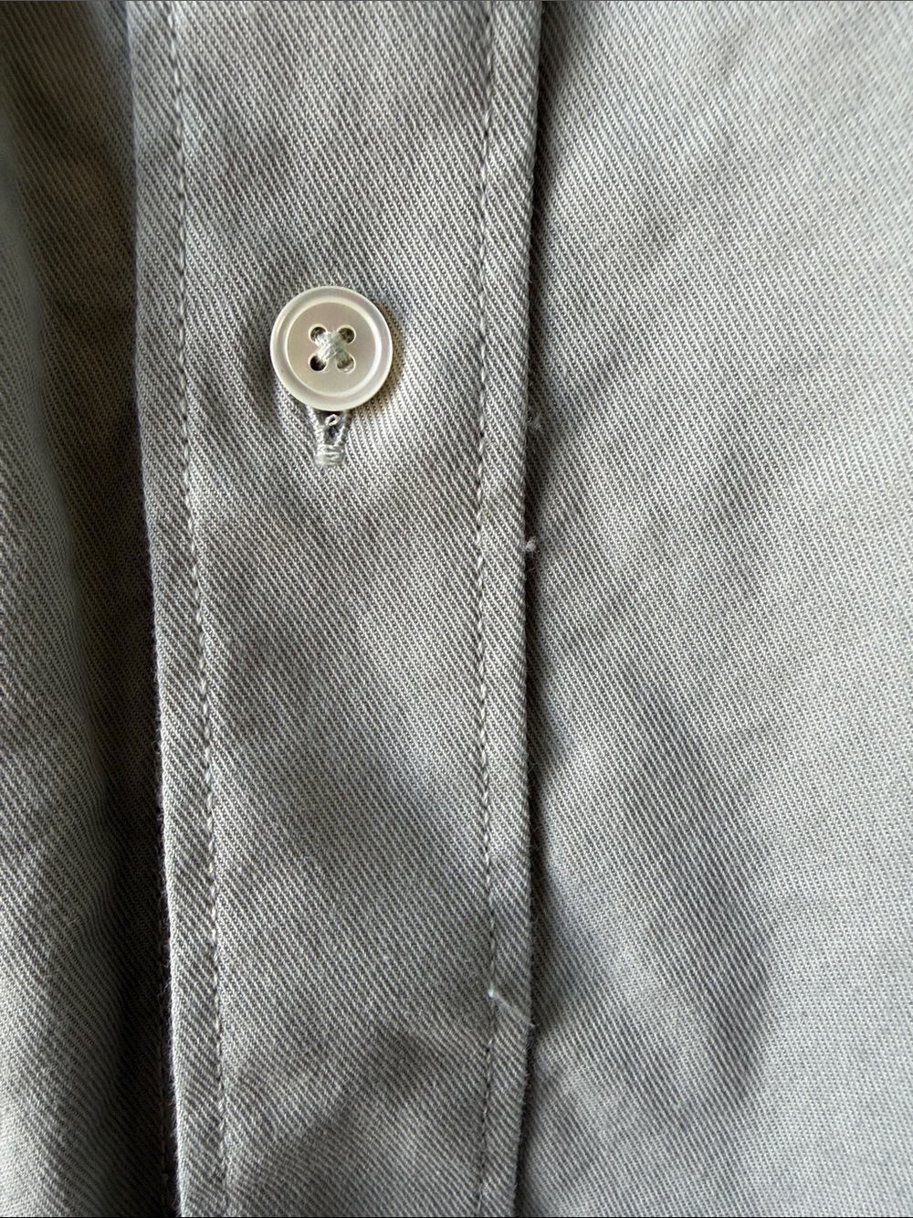Buck Mason Fog Draped Twill Short Sleeve One Pocket button up - Fog Green Men M - Picture 5 of 12